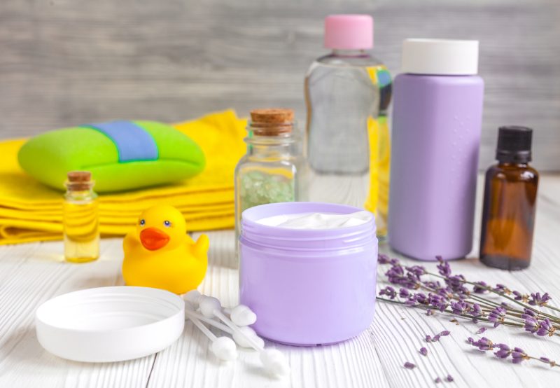 produtos de higiene para colocar na bolsa de maternidade