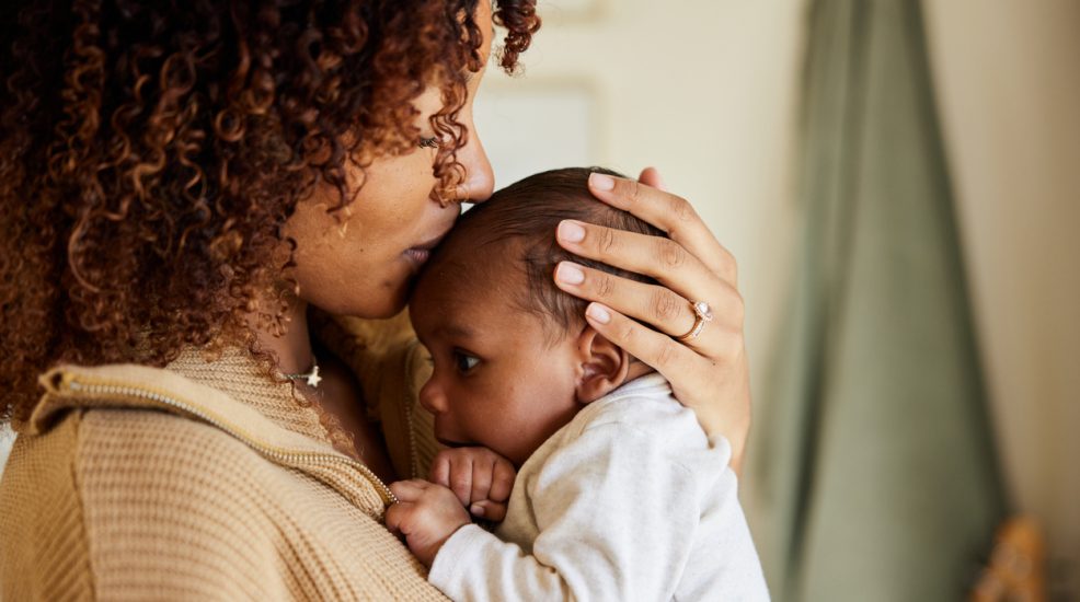 Mamães informadas: saiba o que é depressão pós-parto e como ela pode ser tratada