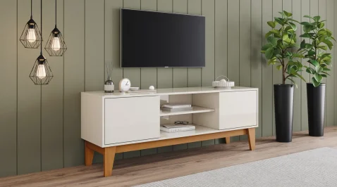 Tipo de rack retrô com uma TV instalada na parede de sala de estar.